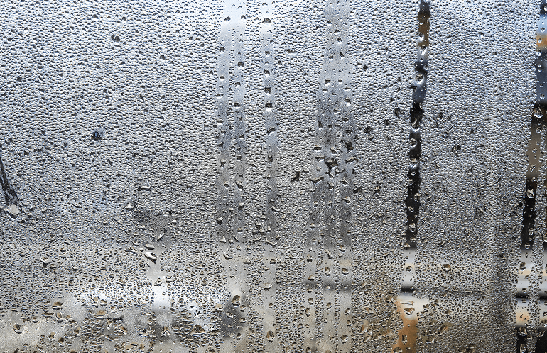 結露が発生した窓